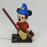 NEU Minifigur Sorcerer's Apprentice Mickey, Disney 100 (Complete Set with Stand and Accessories)