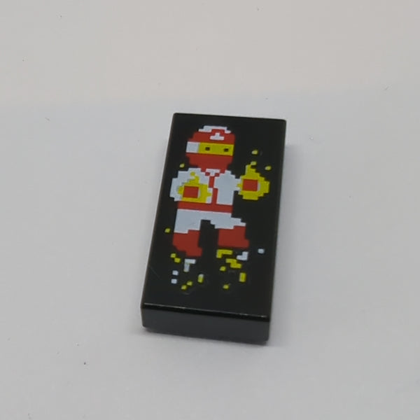 NEU Tile 1 x 2 with Groove with Pixelated Red and White Ninja with Hands on Fire Pattern schwarz black