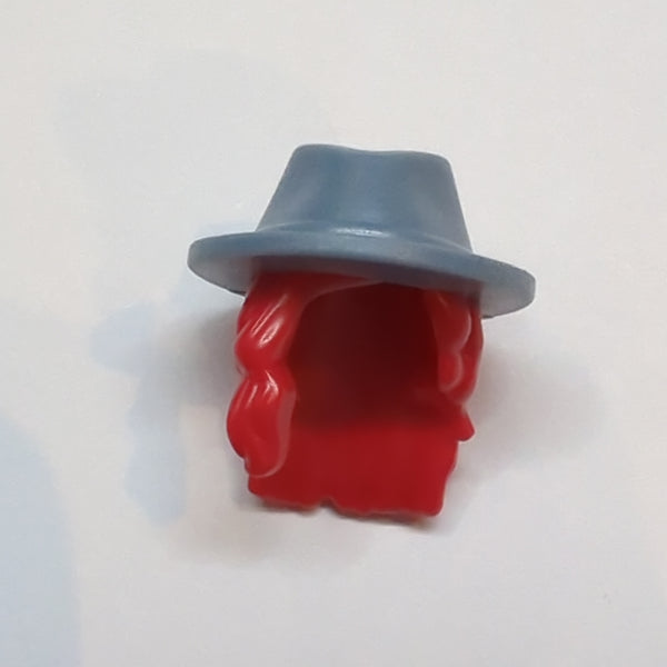 NEU Mini Doll, Hair Combo, Hair with Hat, Long Wavy Over Right Shoulder with Molded Sand Blue Cowboy Hat Pattern rot red