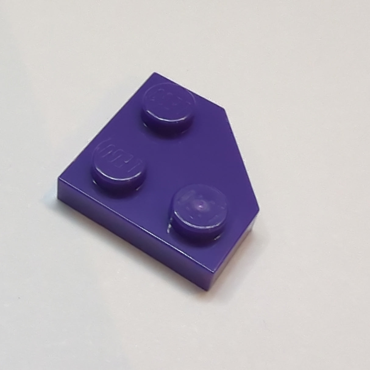NEU Keilplatte 2 x 2  Eckplatte lila