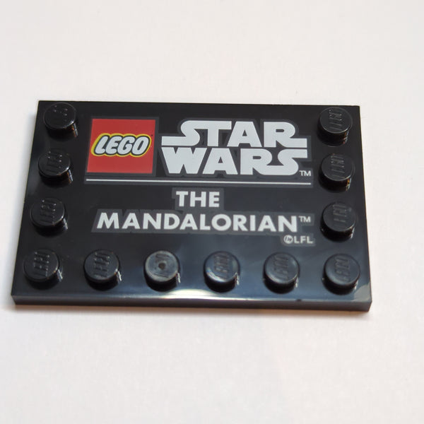 NEU Tile, Modified 4 x 6 with Studs on Edges with LEGO Star Wars Logo and White 'THE MANDALORIAN' Pattern schwarz black