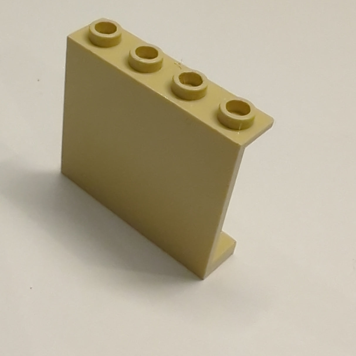 1x4x3 Wandelement Paneel ohne Seitenstützen hohle Noppen beige tan