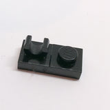 NEU Platte modifiziert 1 x 2 mit offenem O Clip oben schwarz
