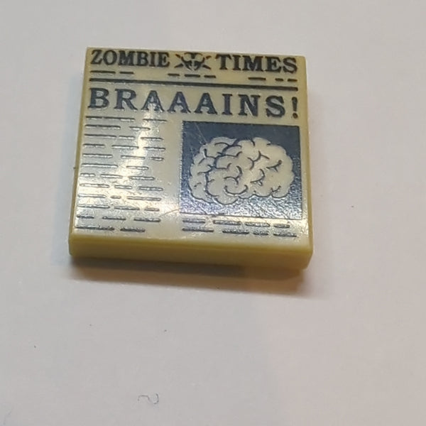 2x2 Fliese bedruckt mit Newspaper 'ZOMBIE TIMES' and 'BRAAAINS!' Pattern beige tan