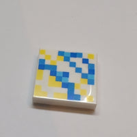 2x2 Fliese bedruckt mit Minecraft Pixelated Yellow, Dark Azure, Medium Azure, and Blue Glazed Terracotta Pattern weiss white