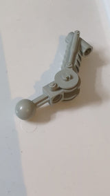 5x7 Bionicle Kugelgelenk Arm mit doppelter Achsbohrung bei 90 Grad althellgrau
