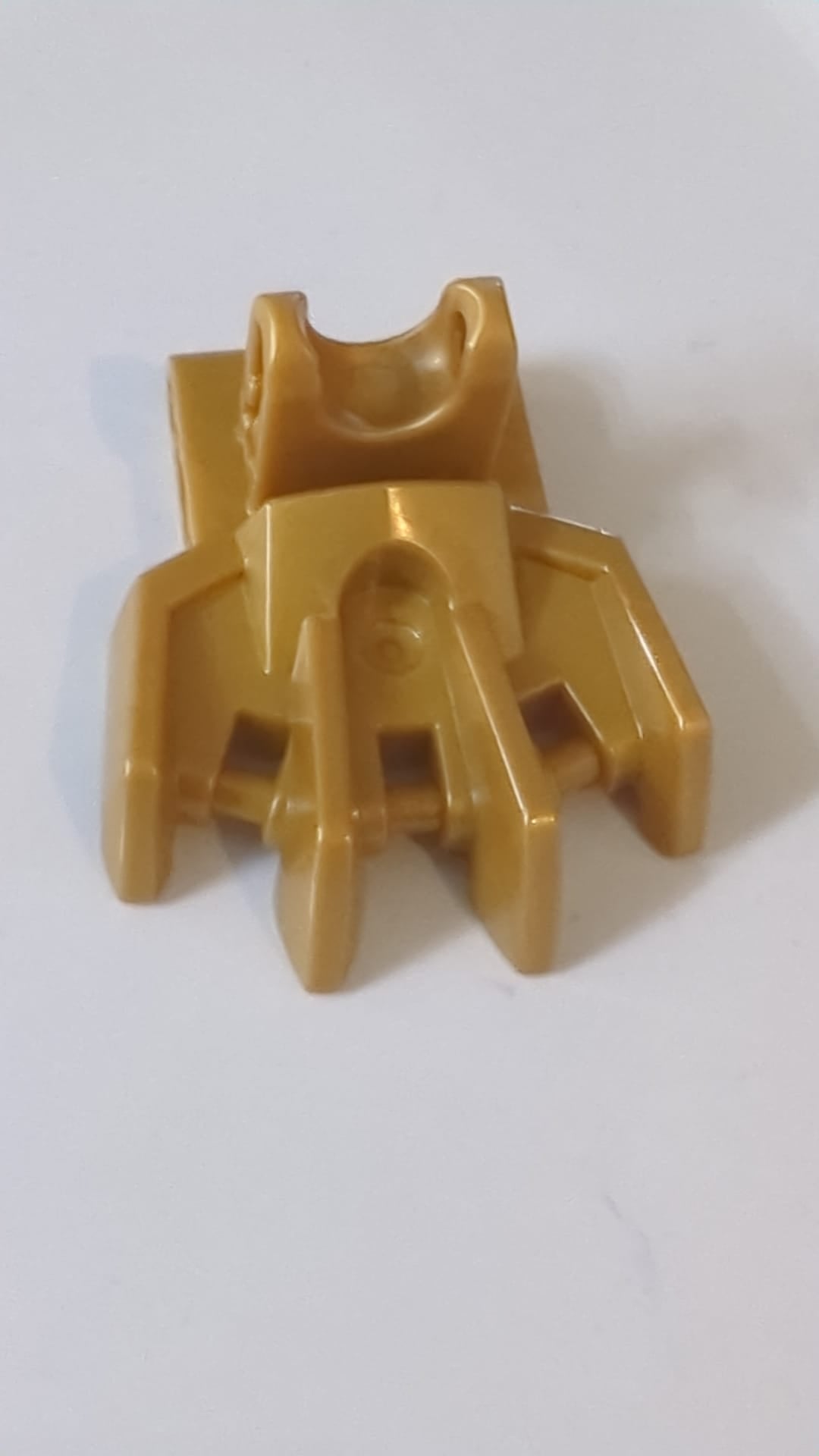 Hero Factory Fuß mit vier kurzen Krallen und Kugelgelenk pearlgold