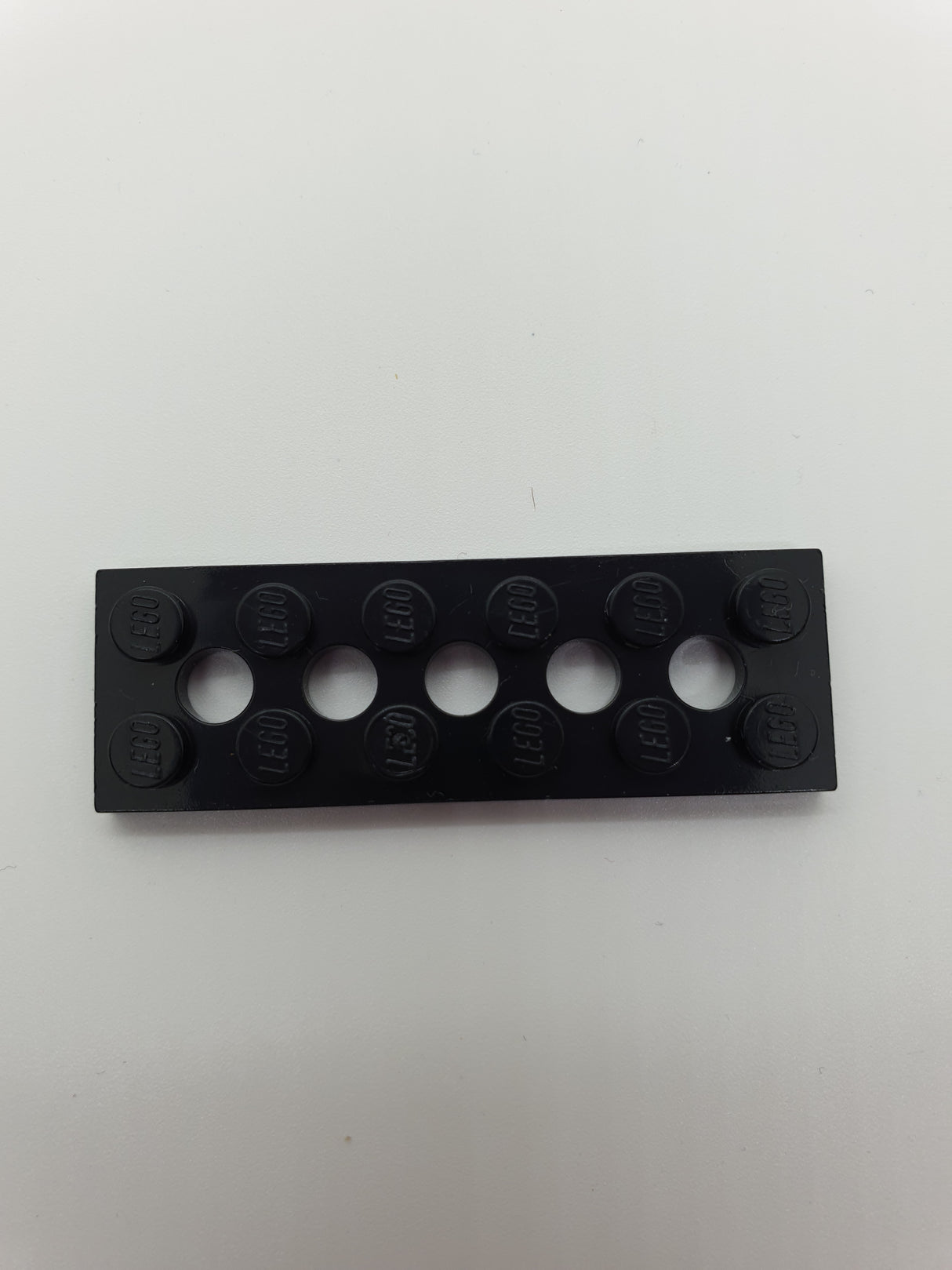 NEU Technik, Platte 2 x 6 mit 5 Löchern schwarz