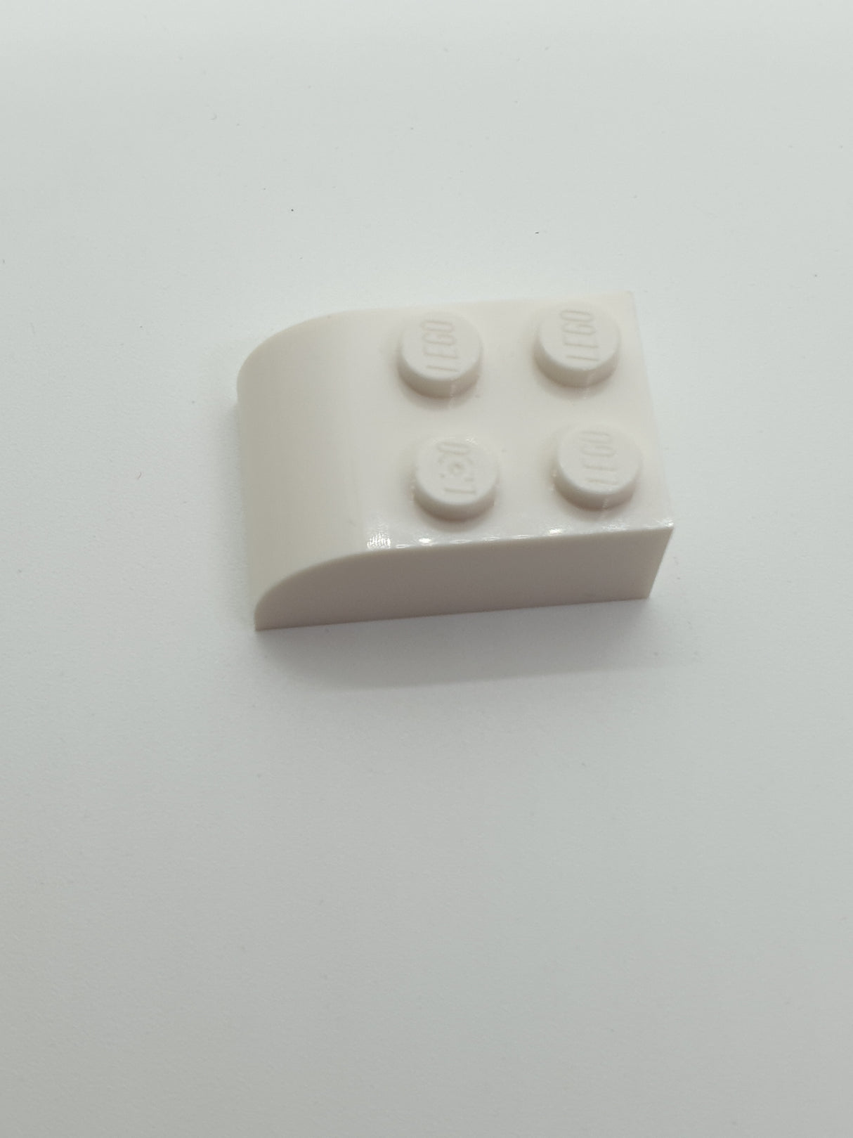 NEU Dachstein gebogen 3 x 2 mit 4 Noppen, weiß