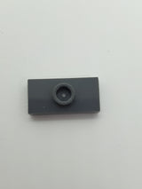 NEU Platte, modifiziert 1 x 2 mit Noppe, Nut und Noppenhalter (Jumper) neudunkelgrau