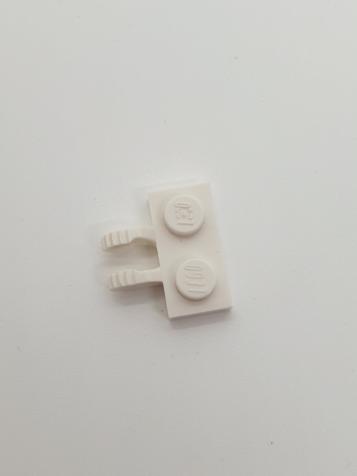 NEU Scharnierplatte 1 x 2 mit 2 Fingern auf der Seite weiss