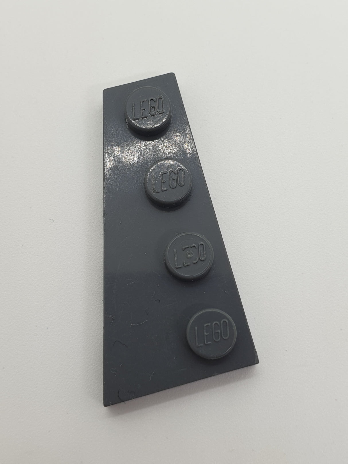 NEU Keil, Platte 4 x 2 links neudunkelgrau