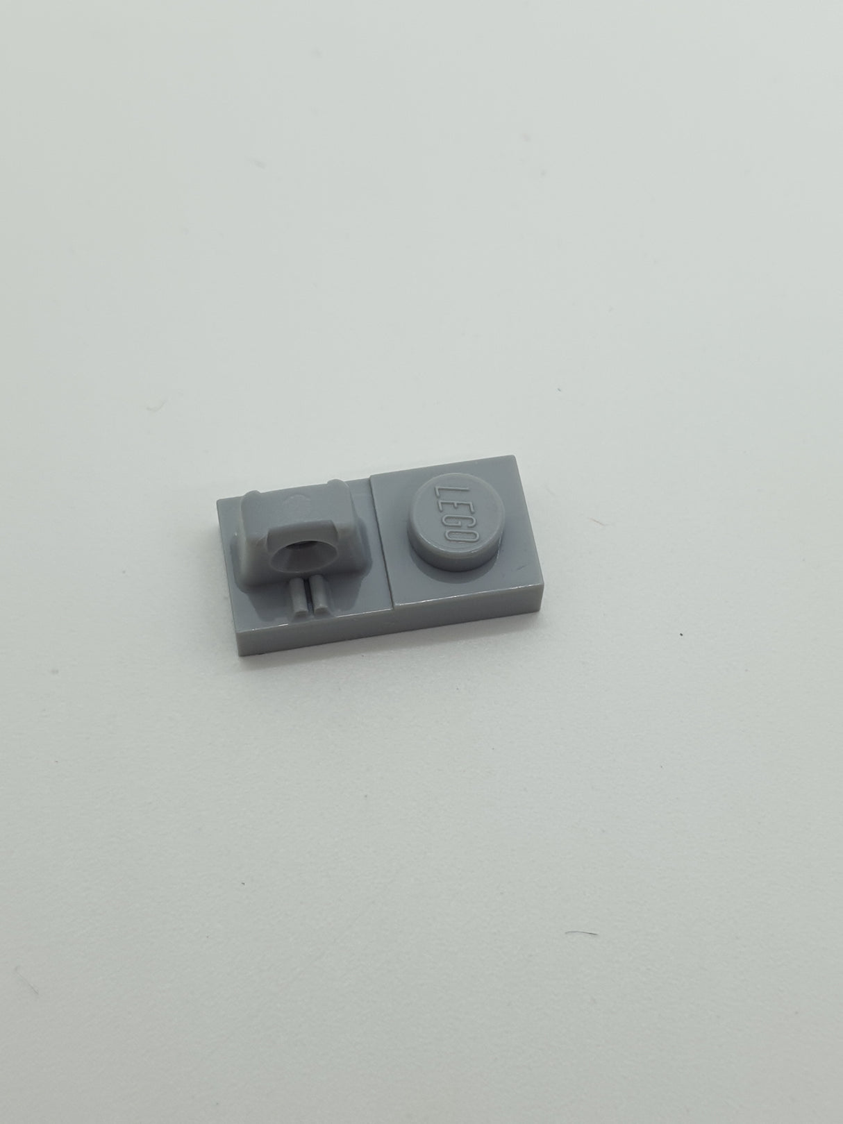 NEU Scharnierplatte 1x2 mit Verriegelung und einem Finger oben neuhellgrau