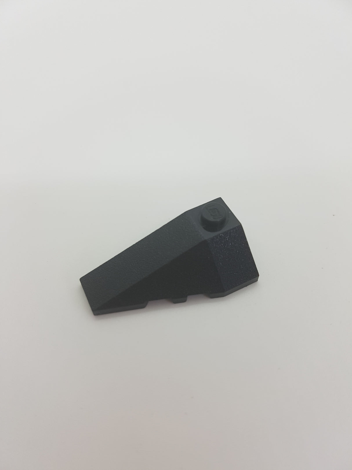 NEU Keilstein 4 x 2 links schwarz