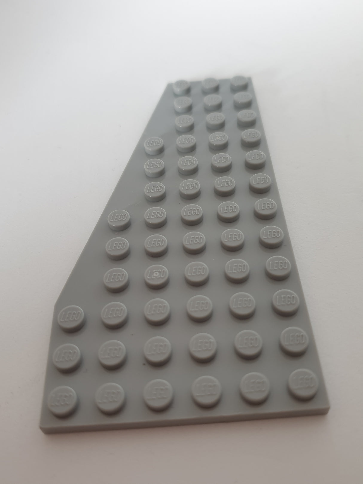 NEU 12 x 6 Flügelplatte links neuhellgrau