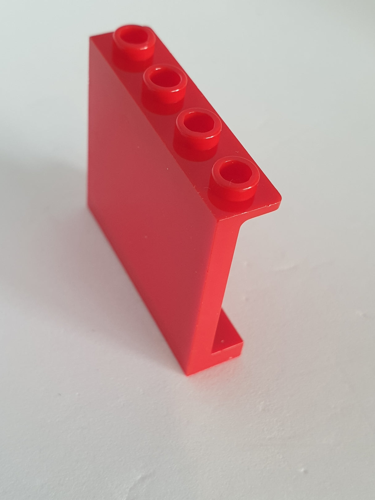 NEU Paneel 1 x 4 x 3 mit seitl. Supports - hohle Noppen rot