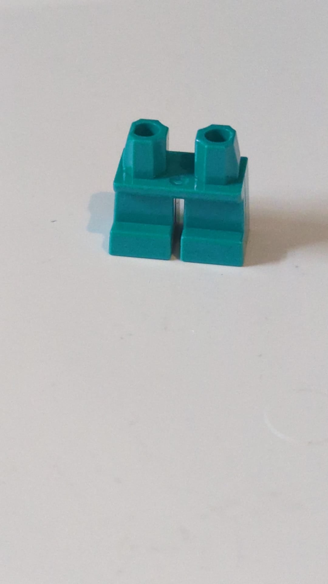 Kurze Beine türkis