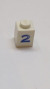 1x1 Stein mit blauem Zahlenmuster 2 Serifenschrift weiß
