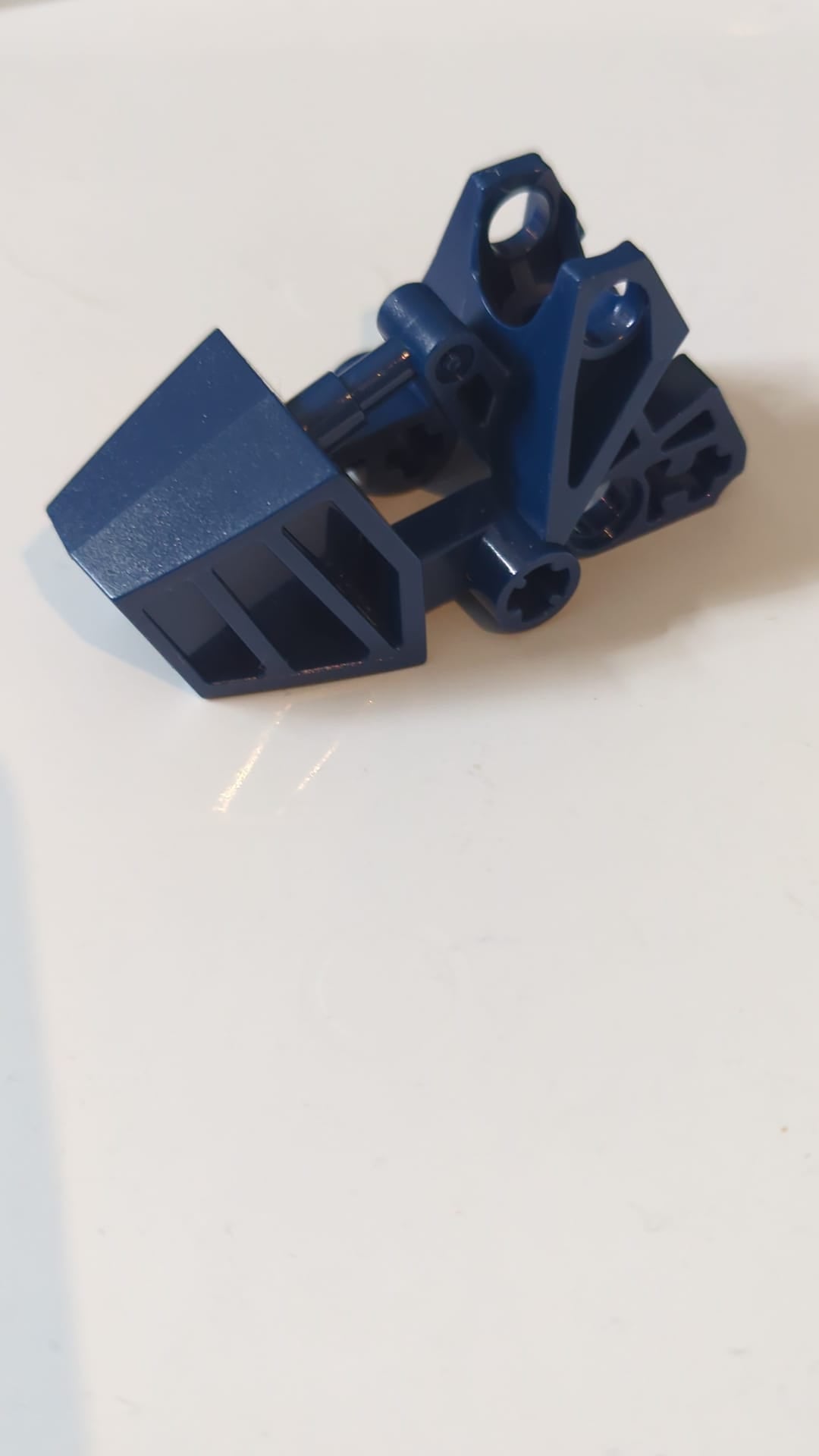 3x6x2 1/3 Bionicle-Fuß mit Kugelgelenkpfanne quadratische Oberseite dunkelblau