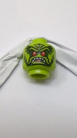 Minifigur, Alienkopf mit roten Augen, dunkelgrünem Lidschatten, schwarzen Markierungen und offenem Mund mit Zunge und scharfen weißen Zähnen lindgrün
