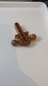 Bionicle-Hüfte/Unterkörper mit 2 Kugelgelenken und 7-Zahn-Halbzahnrad hellbraun