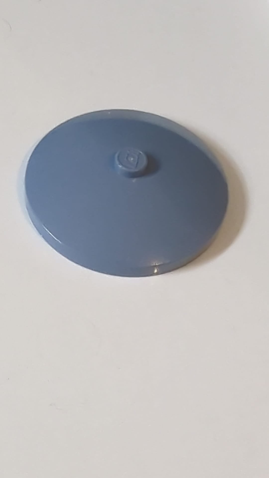 4x4 Inverted Dish „Radar“ mit massivem Ständer sandblau