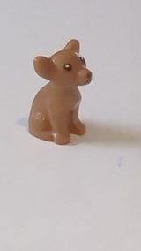 Hund (Chihuahua) mit schwarzen Augen, Nase und Mund sowie Muster mit weißen Pupillen nougat (medium)