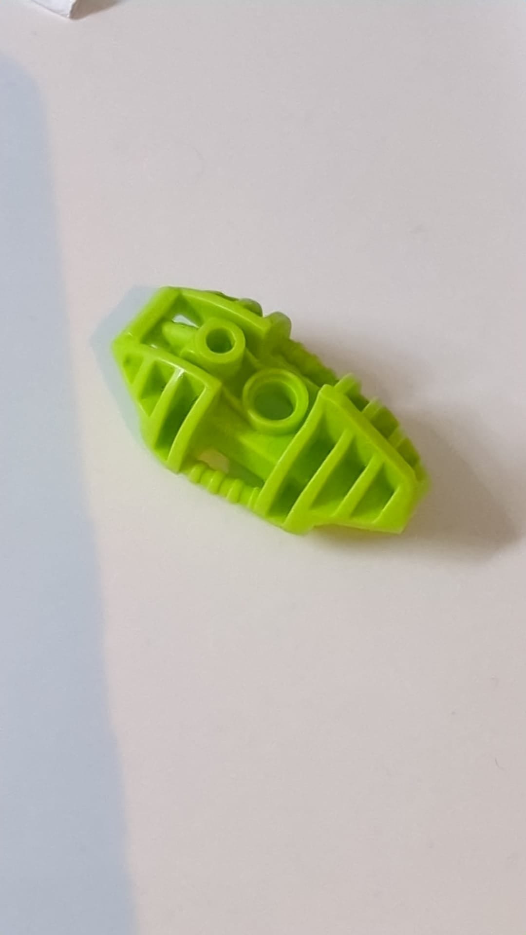 Bionicle Piraka Beinoberteilabdeckung lindgrün
