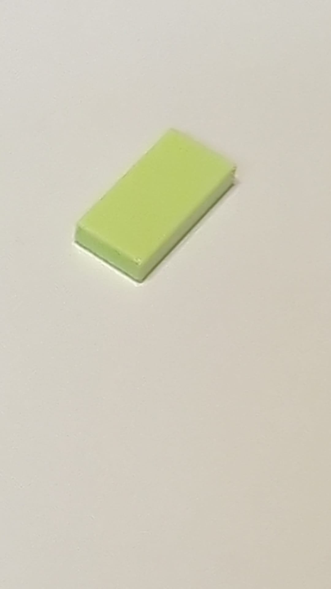 NEU 1 x 2 Fliese mintgrün