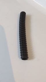 Schlauch, gerippt, 7 mm Durchmesser, 8 l / 6,4 cm schwarz