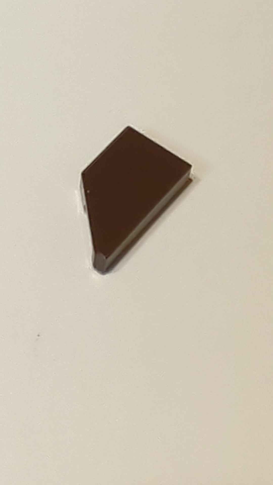 NEU 1 x 2 Fliese, modifiziert , Keil rechts dunkelbraun