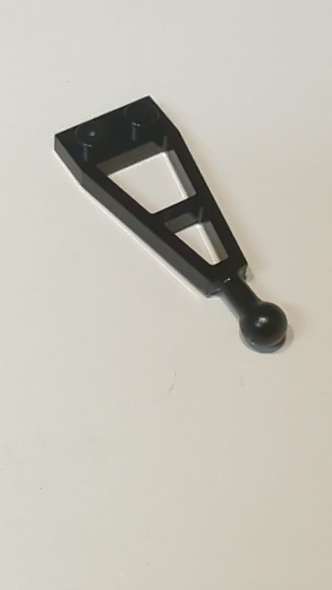 NEU 1 x 2 Platte, modifiziert mit langem Abschleppkugel-Element schwarz