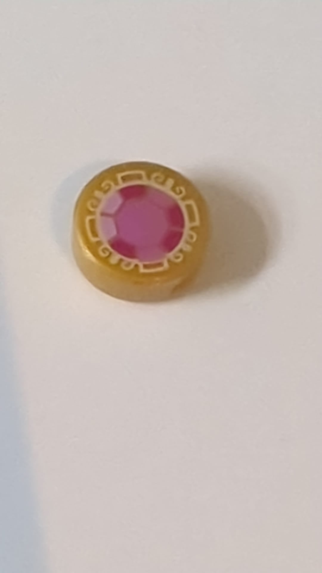 1x1 Fliese rund mit facettiertem Juwelenmuster in Hellrosa, Dunkelrosa und Magenta pearlgold
