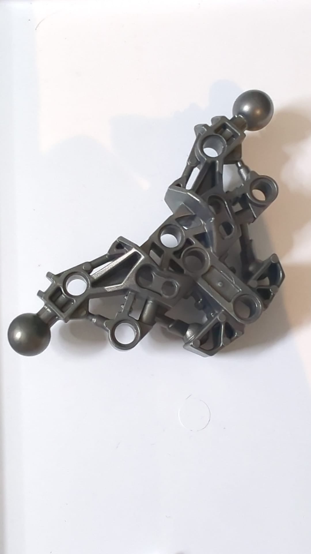 Bionicle Piraka Torso mit 2 Kugelgelenken titan