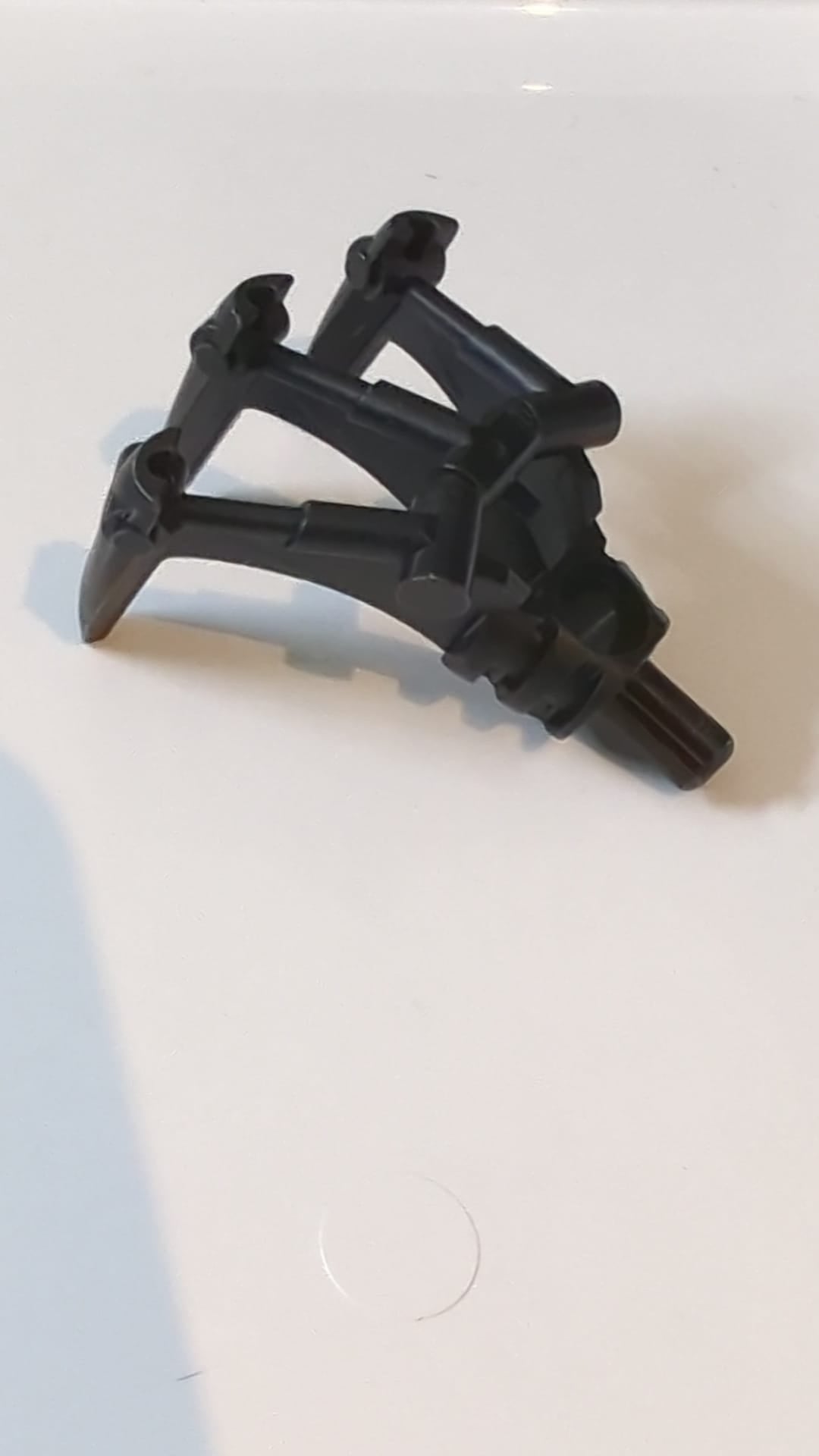 Bionicle-Klaue mit Achse schwarz