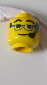 Minifigur, Kopfbrille mit blauen Gläsern und Headset-Muster gelb