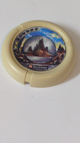Wurfscheibe Disk mit Throwbot-Granite-/Slizer-Rock-Motiv (2 Punkte), LEGO Technic Logo und Fels-Silhouette-Emblem beige