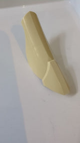 Große Figurenrüstung, Beinschutz mit Kugelgelenk beige tan