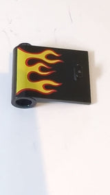 1x3x2 Tür  Links – Öffnung zwischen oberem und unterem Scharnier mit rotem und gelbem Flammenmuster schwarz
