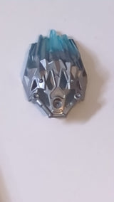 Bionicle Kristallrüstung mit marmoriertem, durchscheinend hellblauem Muster pearlsilber