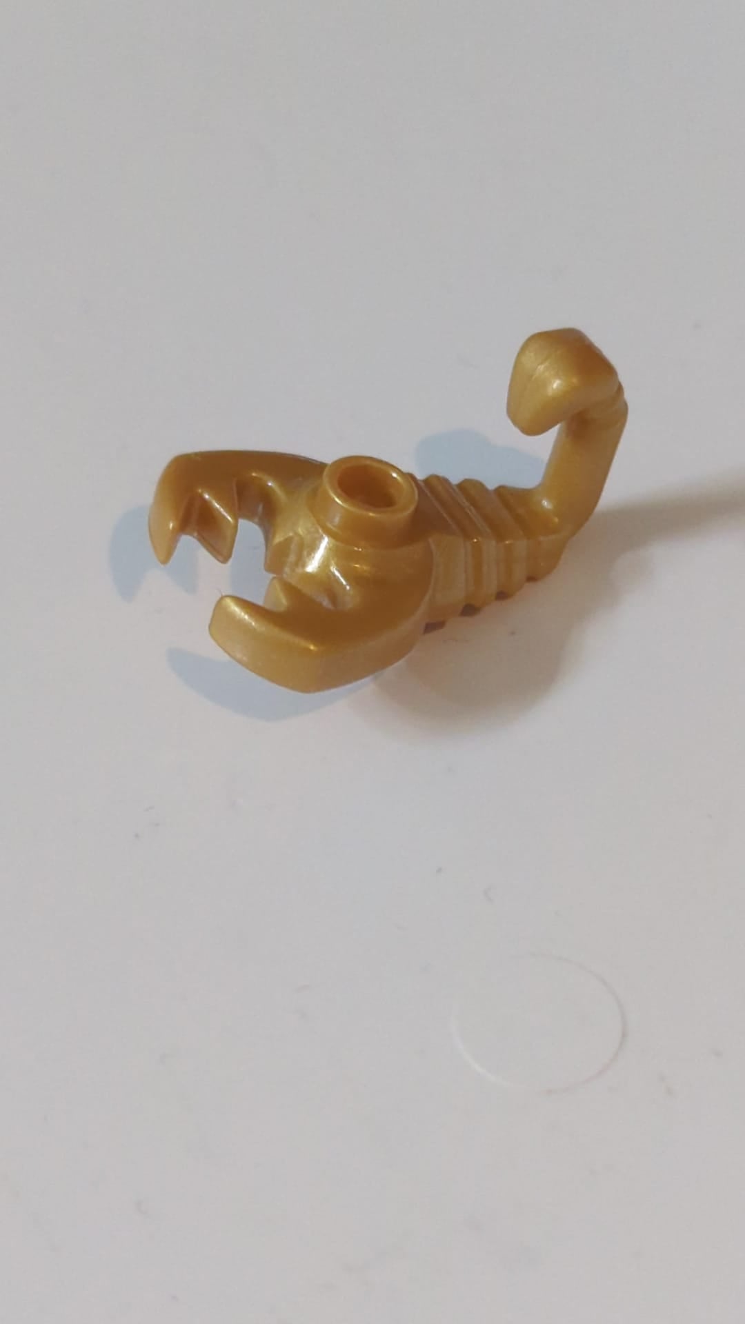 Skorpion pearlgold