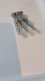 Bionicle-Klaue klein mit Achsenloch pearlsilber