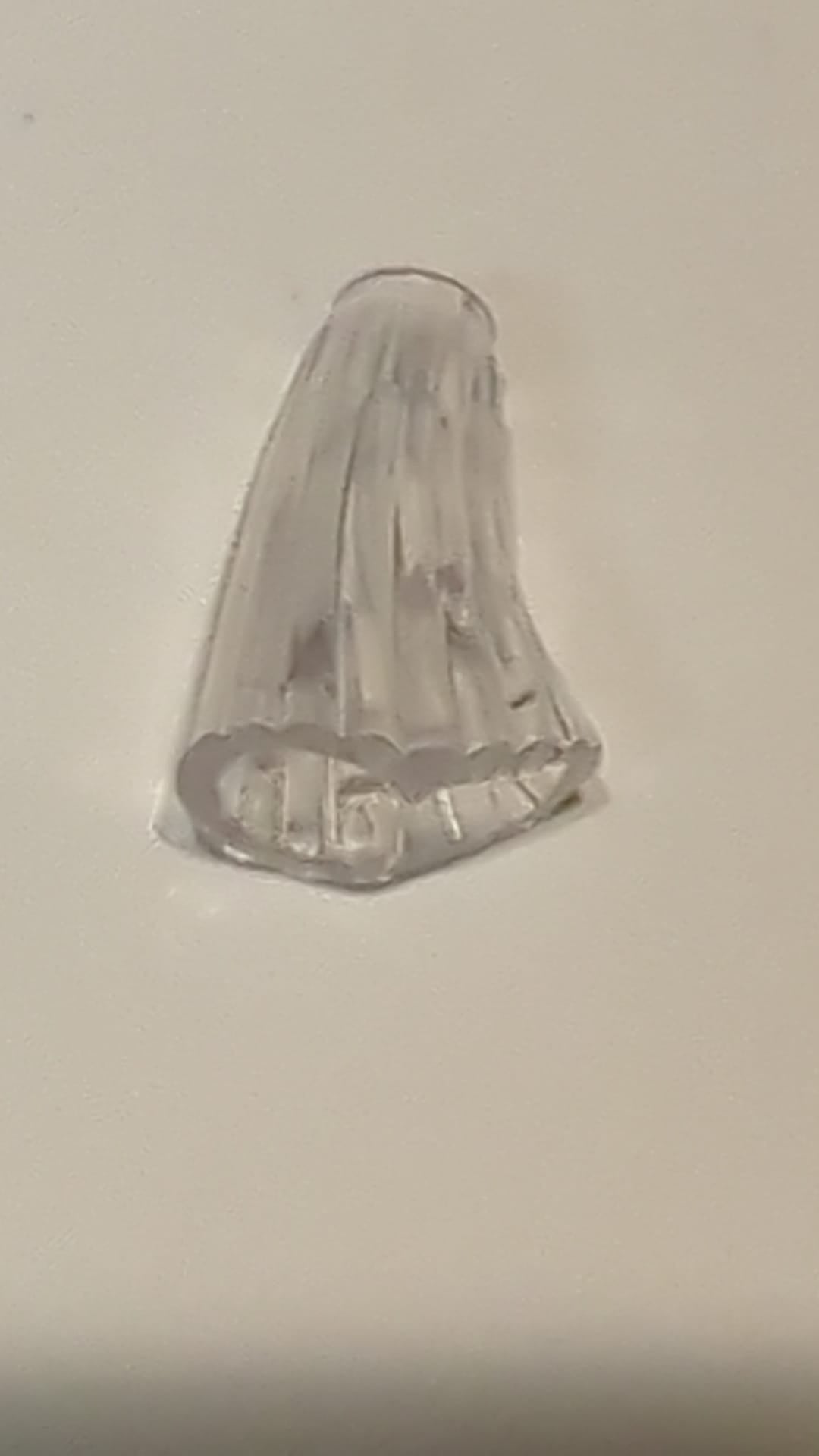 NEU Minifigur-Zubehör: Besen mit Borsten und Noppenaufnahme transparent weiß