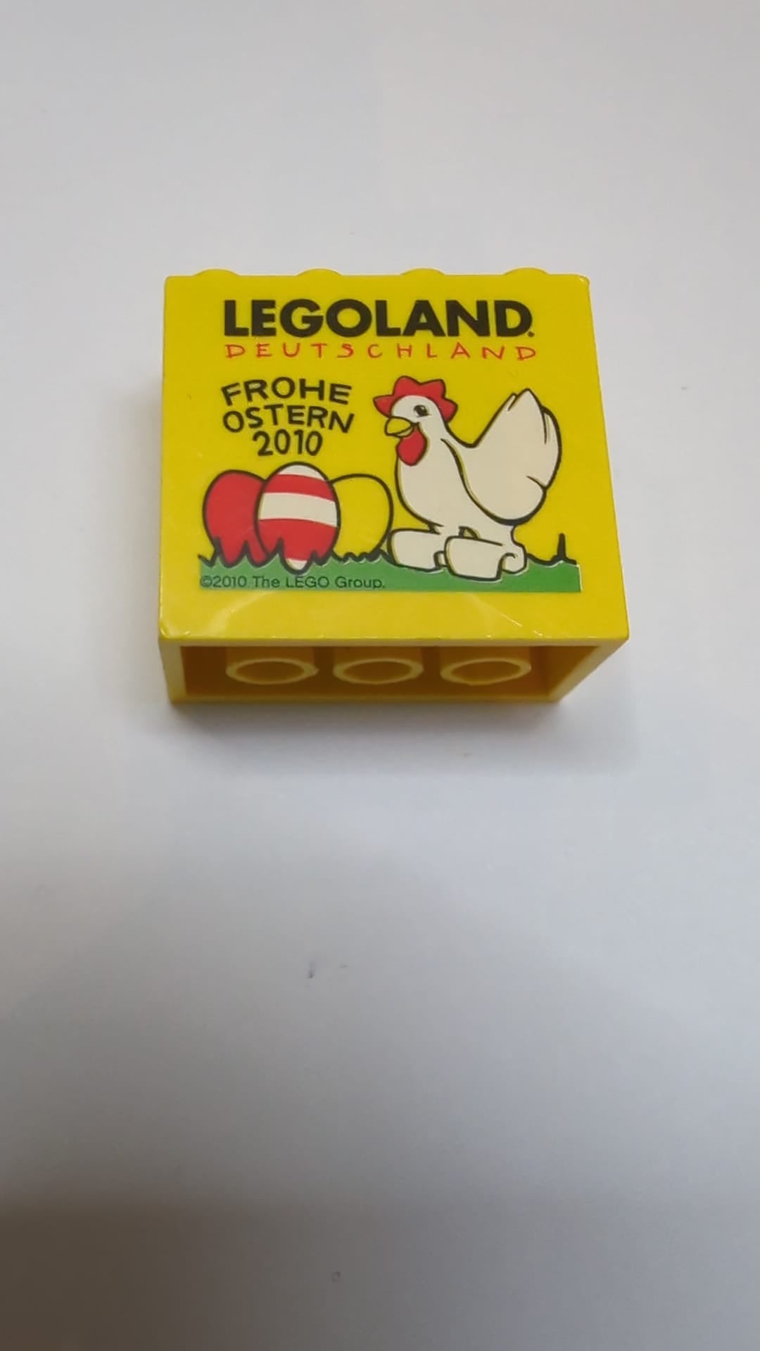 2x4x3 Stein mit Legoland Deutschland FROHE OSTERN 2010 Muster gelb