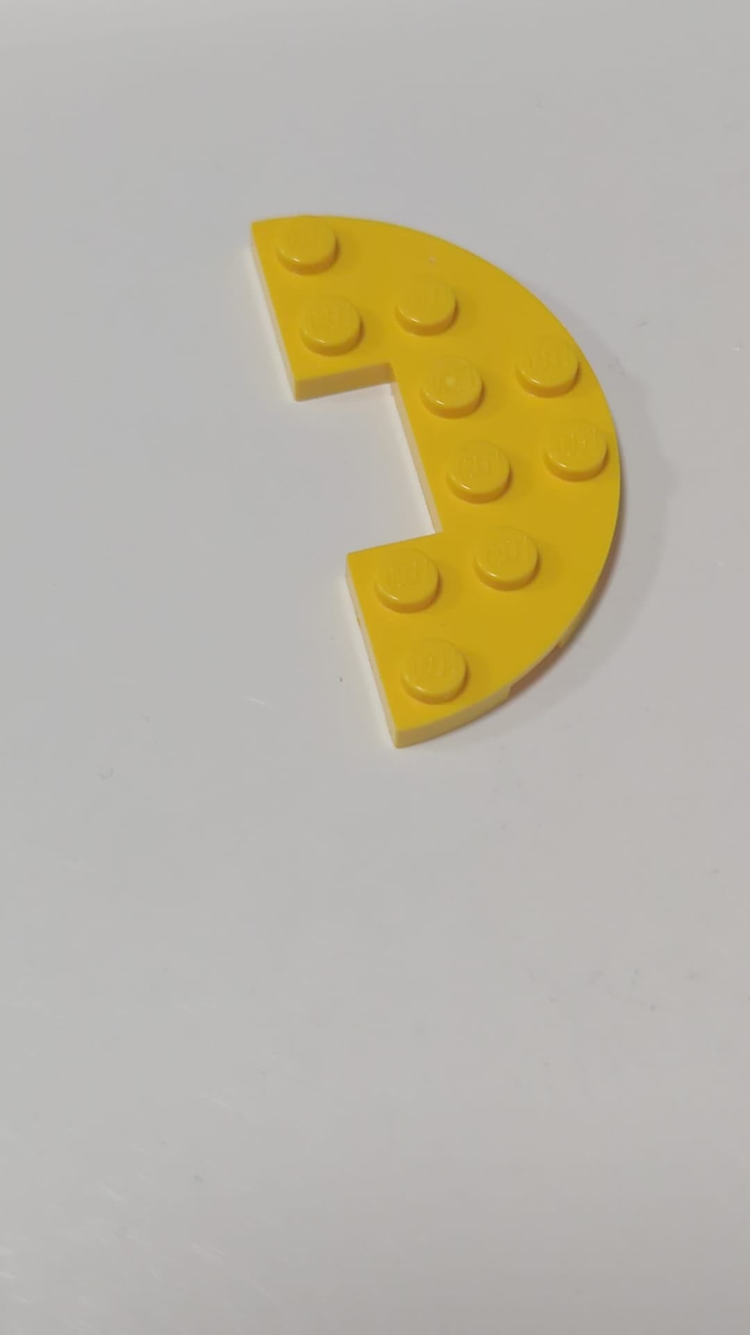 3x6 Rundplatte mit 1x2 Ausschnitt gelb
