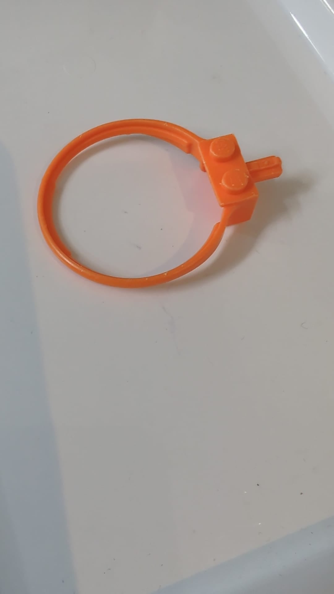 Sportkorb mit 2 Bolzen und Achse orange