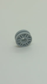 NEU Felge 18mm D x 8mm mit Pinloch und Innenring Fake Speichen neuhellgrau