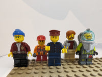 Bunte Tüte mit diesen 5 Minifiguren aus dem Bereich City