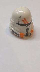 Kopfbedeckung Helm SW Airborne Klontruppler mit orangefarbenem Markierungsmuster, weiß