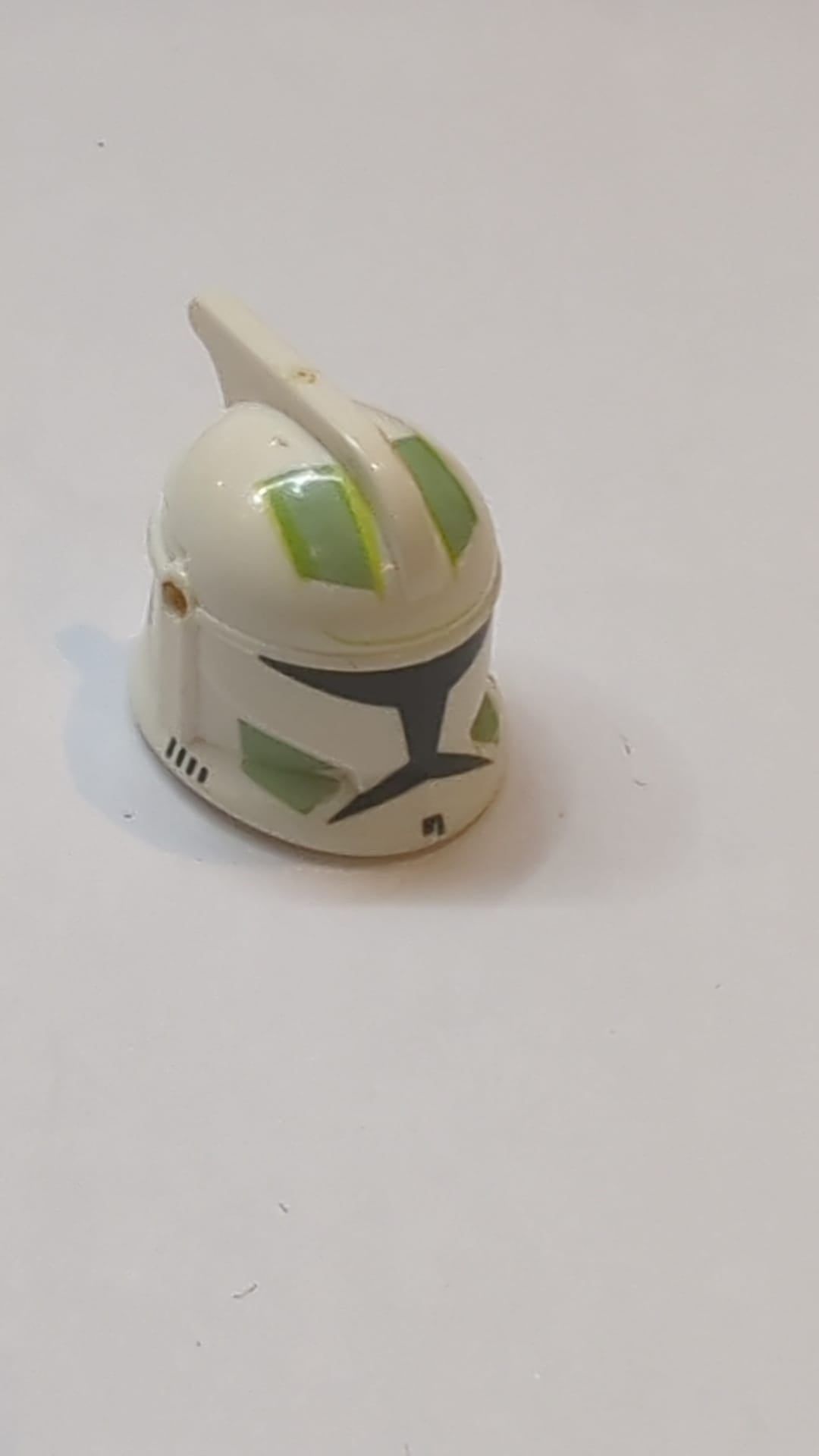 Minifigure, Headgear Helmet SW Clone Trooper with Holes, Sand Green Markings Pattern